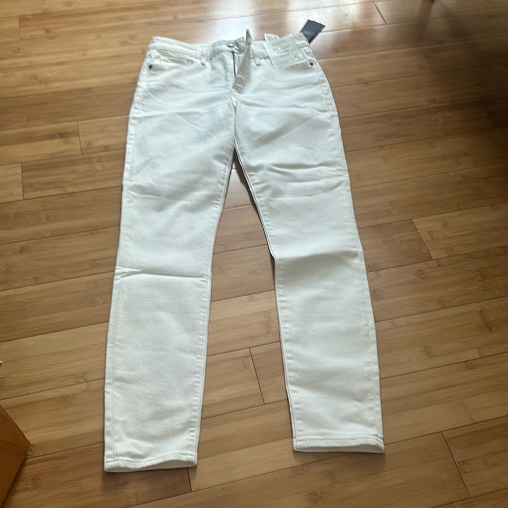 White Abercrombie super skinny mid rise jeans